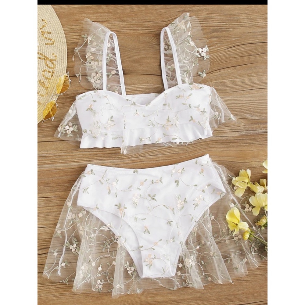 New High Waist Bikini Set Ruffle Top Swimsuit 2 Piece Floral Embroidered Small